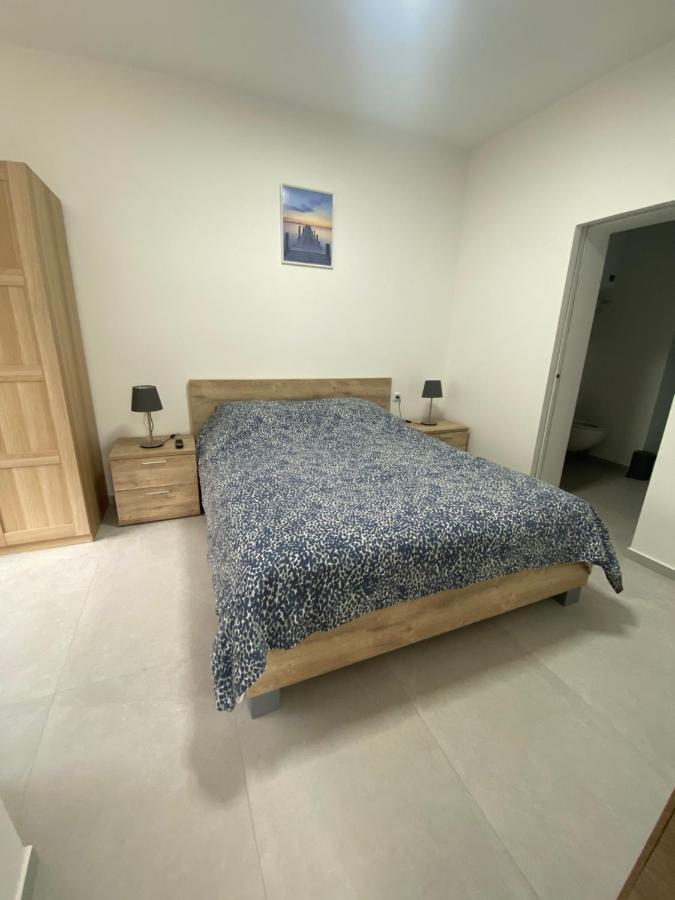 1-C Superbe Appartement Tres Calme Et Bien Decore Charleroi Ngoại thất bức ảnh