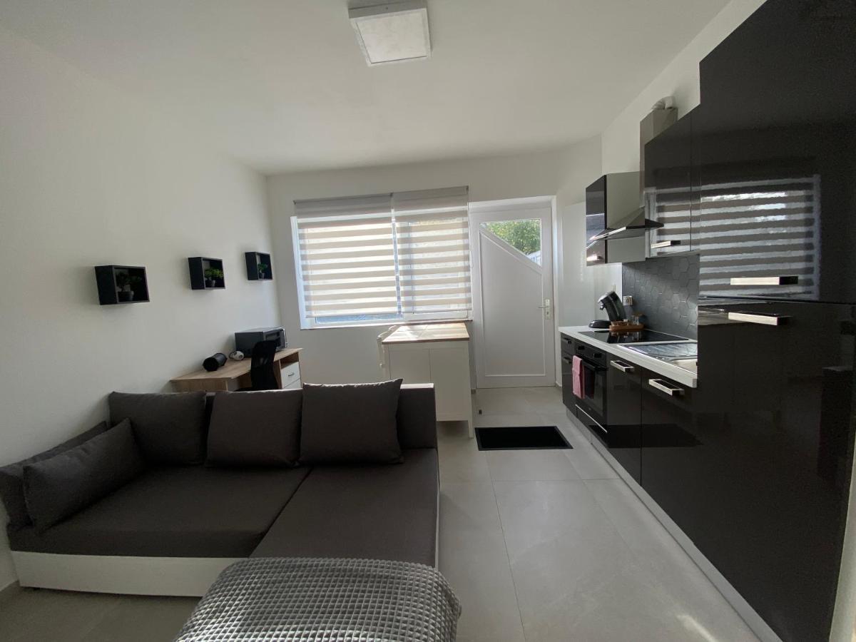 1-C Superbe Appartement Tres Calme Et Bien Decore Charleroi Ngoại thất bức ảnh