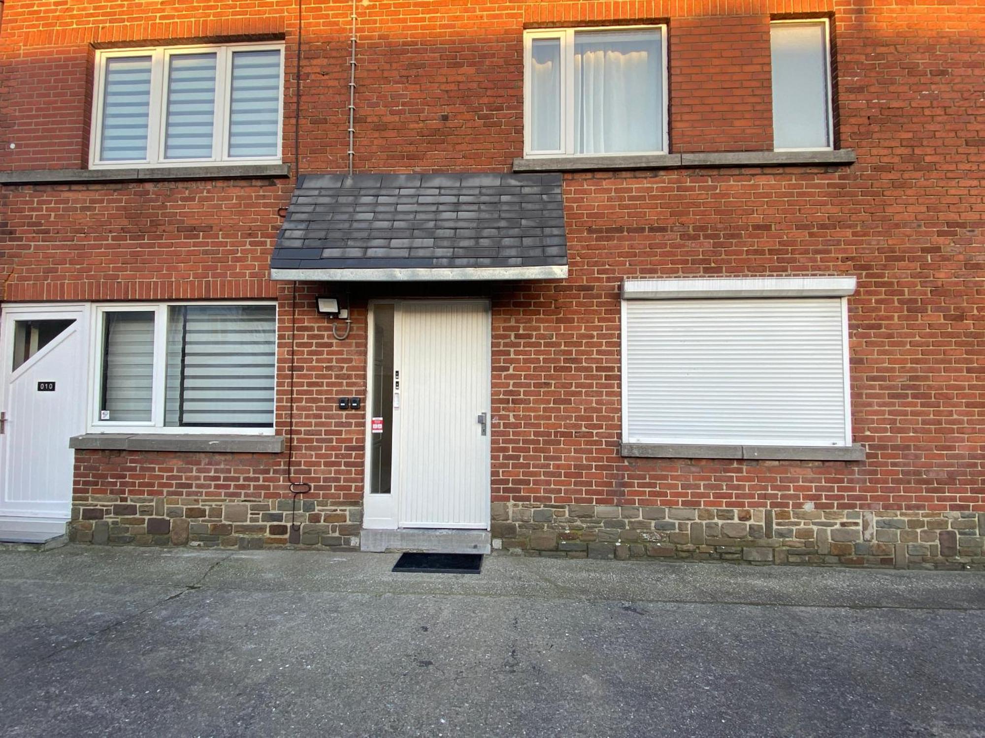 1-C Superbe Appartement Tres Calme Et Bien Decore Charleroi Ngoại thất bức ảnh